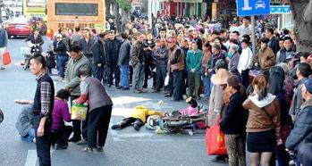 全家出动围观吃瓜视频,一场吃瓜盛宴的全民狂欢