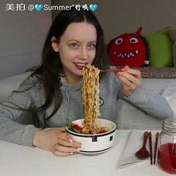 助眠视频异瞳女吃瓜,揭秘梦境中的神秘瓜果之旅