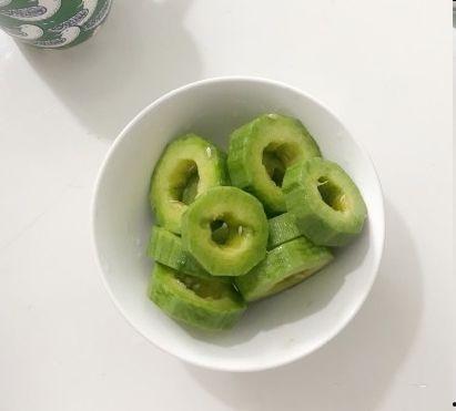 羊角蜜瓜怎么吃啊视频,视频教你轻松解锁美味